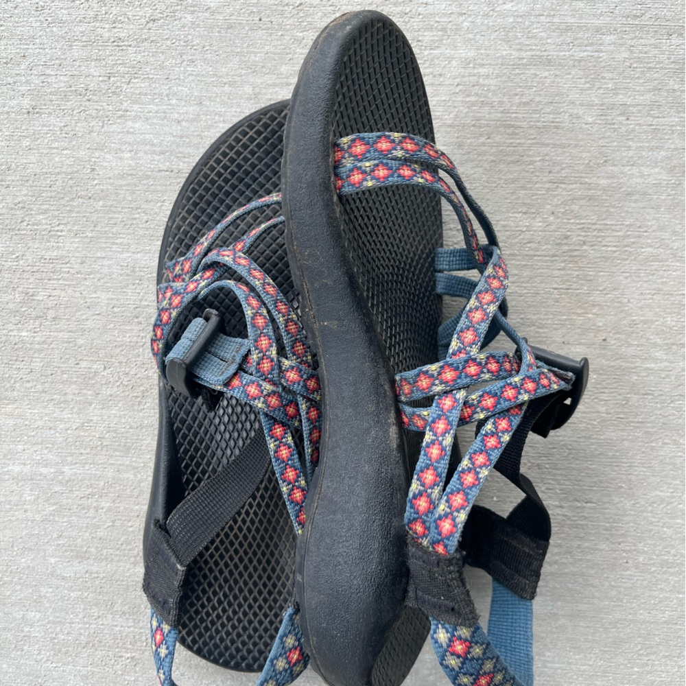 Chacos!